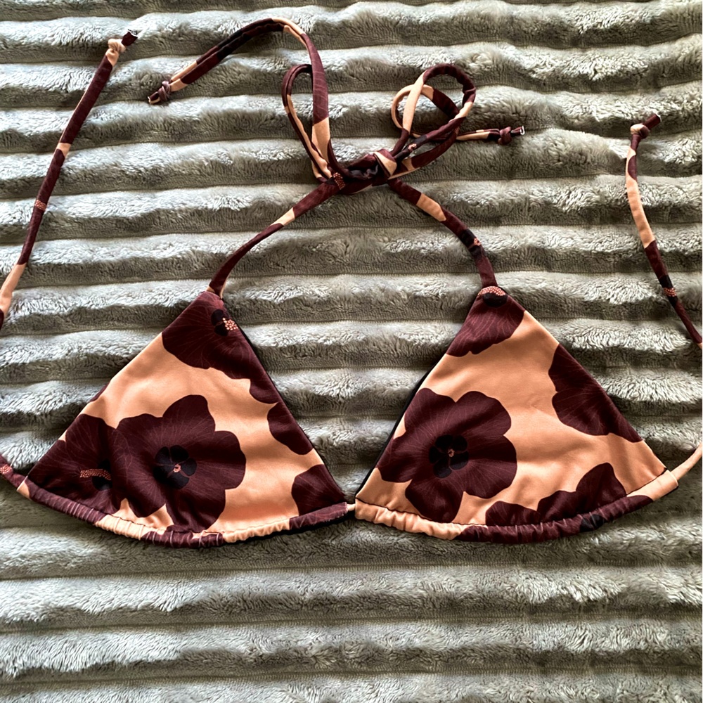 hau print triangle top